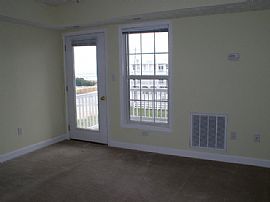 Annual Lease - Beautiful Ocean Views in Carolina Beach, NC (Photo 4 of 6)