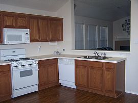 Great House, Great Neighborhood, MISD in Arlington, TX (Photo 3 of 4)