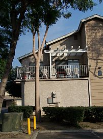 Cozy 2Bdrm, 2Bth, 2Car Garage Condo. in Pomona, CA