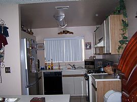 Cozy 2Bdrm, 2Bth, 2Car Garage Condo. in Pomona, CA (Photo 3 of 5)