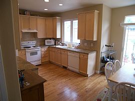 EXECUTIVE TOWNHOME IN LITTLETON in Littleton, CO (Photo 4 of 6)