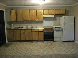 Beautiful Dplex in Nashville, TN (Photo 2 of 2)