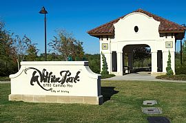 new Stucco HOUSE in Exclusive La Villita in Irving, TX (Photo 5 of 6)