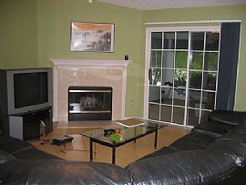 Elegant Southside Home with Lake Views in Jacksonville, FL (Photo 2 of 6)