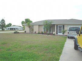 3 Bedroom Home all tile! in Punta Gorda, FL
