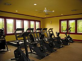 Castleton Apartment 4 Rent Riverbend Apt in Castleton, IN (Photo 2 of 6)