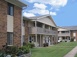 Evansville Apt 4 Rent at North Park Apts in Evansville, IN (Photo 6 of 6)