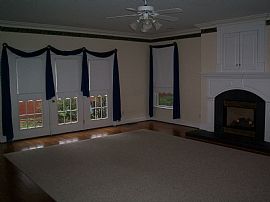 Beautiful house in a great neighbourhood in Norfolk, VA (Photo 3 of 6)