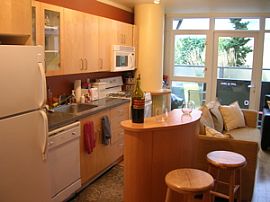 Fully Furnished Downtown Living  in Portland, OR (Photo 3 of 6)