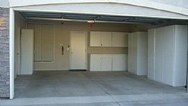 Home in College Park on Corner Lot in Lemoore, CA (Photo 2 of 6)