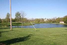 Beautiful Executive Estate in Simpsonville, KY (Photo 6 of 6)