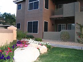 Great Remolded Condo in Scottsdale, AZ