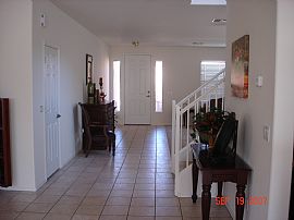 Great Family Home in Family Neighborhood in Mesa, AZ (Photo 5 of 6)