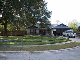 North Tampa excellent neighbors pets OK in Lutz, FL