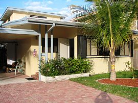 Desirable Fort Lauderdale Beach House in Fort Lauderdale, FL (Photo 3 of 5)