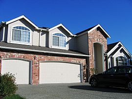 Gorgeous 4 Beds 3 Bath Murray Franklin in Sammamish, WA