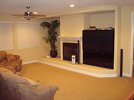 Custom Home in Canyon Lake, CA (Photo 3 of 5)