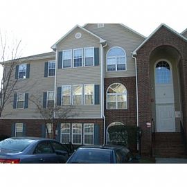 2 BEDROOM -- 2 Bath CONDO close to WFU in Winston Salem, NC