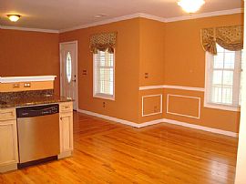 New Townhome! Easy access to I-75 in Marietta, GA (Photo 3 of 4)