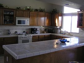 Beautiful Home in Visalia, CA (Photo 4 of 5)