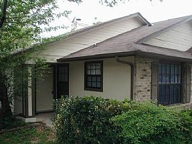Large one story house in Austin, TX