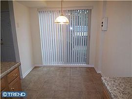 2 Bedroom Townhouse for rent in Warminster, PA (Photo 3 of 4)