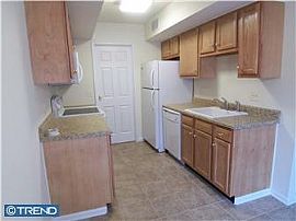 2 Bedroom Townhouse for rent in Warminster, PA (Photo 4 of 4)