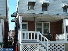 Pet Friendly House W/d Fenced Yd. Porch  in Norristown, PA