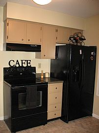 Beautiful Lakefront Home in Virginia Beach, VA (Photo 4 of 6)