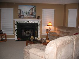 Beautiful Lakefront Home in Virginia Beach, VA (Photo 5 of 6)