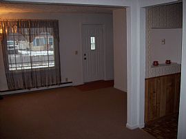 Pristine & Inviting in Lansing, MI (Photo 3 of 4)