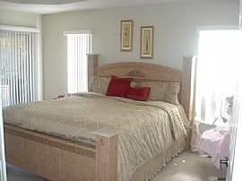 Beautiful Home For RENT! in Palm Beach Gardens, FL (Photo 3 of 6)