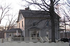 Unique Location for Commuters! in Nutley, NJ