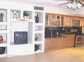 Gorgeous remodeled home in Sun City, AZ (Photo 2 of 5)