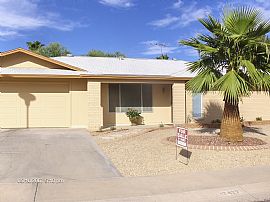 Gorgeous remodeled home in Sun City, AZ