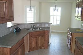 Newer Home Lease/Purchase w Rent Credits in Waxahachie, TX (Photo 4 of 4)