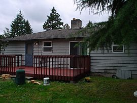 3 bedroom 1.5 bath Rambler in Covington, WA (Photo 3 of 4)