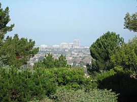 $1950 - 2 Bedroom/2 Bath spacious condo  in Belmont, CA