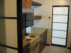 $1950 - 2 Bedroom/2 Bath spacious condo  in Belmont, CA (Photo 3 of 4)