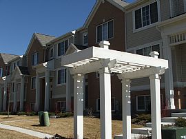 New 3BD, 2.5BA Townhouse! Great Location in Des Plaines, IL