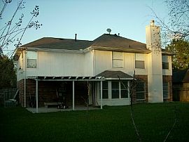 Stately Red Brick Colonial Ready Now in Spring, TX (Photo 2 of 6)