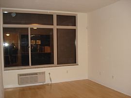 1br - New Waterfront Luxury Condo  in Jersey City, NJ (Photo 3 of 5)