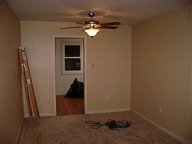 Renovated Three Level End Unit Townhouse in Stafford, VA (Photo 4 of 4)