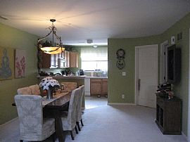Upscale Condo with Class and Convenience in Livonia, MI (Photo 2 of 4)