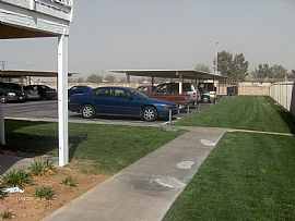 SPACIOUS 2 BEDROOM APARTMENTS in Adelanto, CA (Photo 5 of 6)