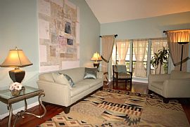 Executive Home in Great Location in Walnut Creek, CA (Photo 2 of 6)