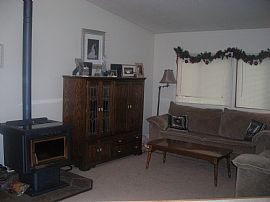 home for rent in Arlington, WA (Photo 4 of 5)