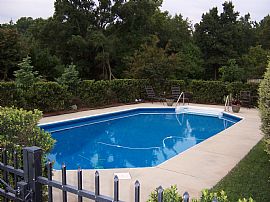 Beautiful Two Story Home in Waxhaw, NC (Photo 6 of 6)