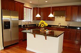 IMMMACULATE furnished executive home in Maple Valley, WA (Photo 2 of 6)