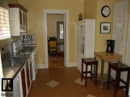 Historic home in great neighborhood in Saint Petersburg, FL (Photo 4 of 6)